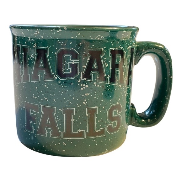 𝅺NIAGARA Falls green speckled stoneware mug - Picture 1 of 4